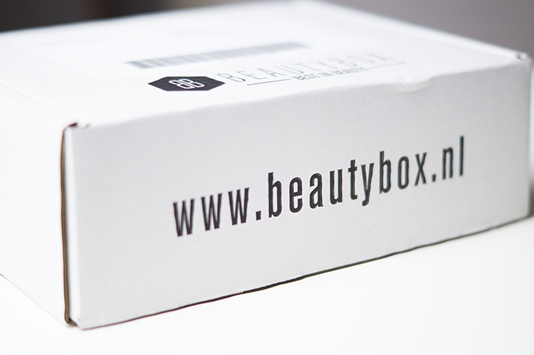 beautybox-unboxing-november (1)