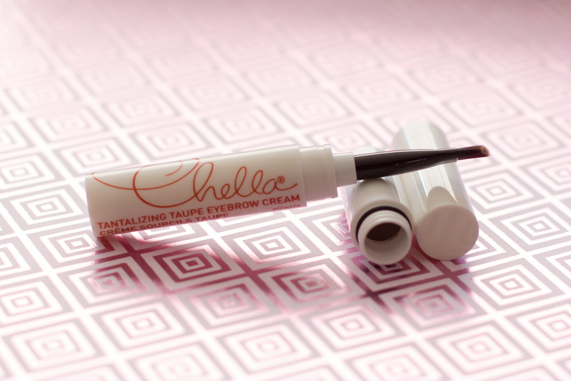 Chella wenkbrauw crème - StyleTone box juli 2018