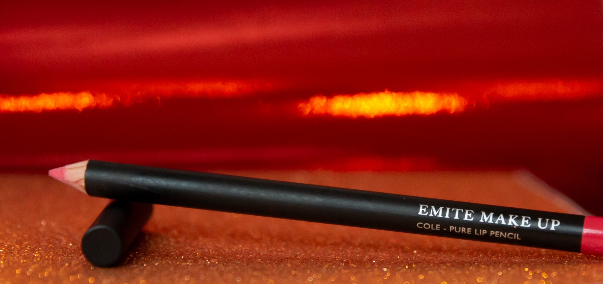 Unboxing StyleTone december - Emité lipliner