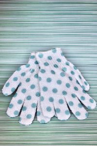 Dirty Works Exfoliating gloves bb maart april 2020