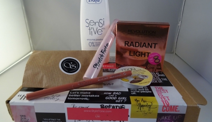 Unboxing StyleTone box april 2015